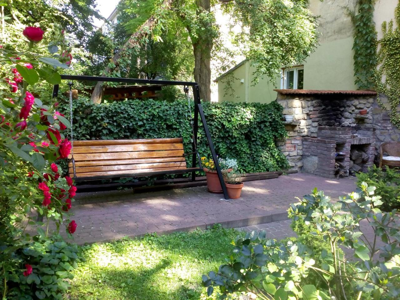 Studios At Anchevskih 3 Lviv Bagian luar foto